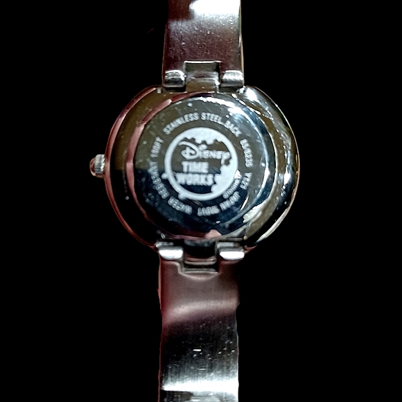 Micky Mouse Watch - Picture 5 of 7